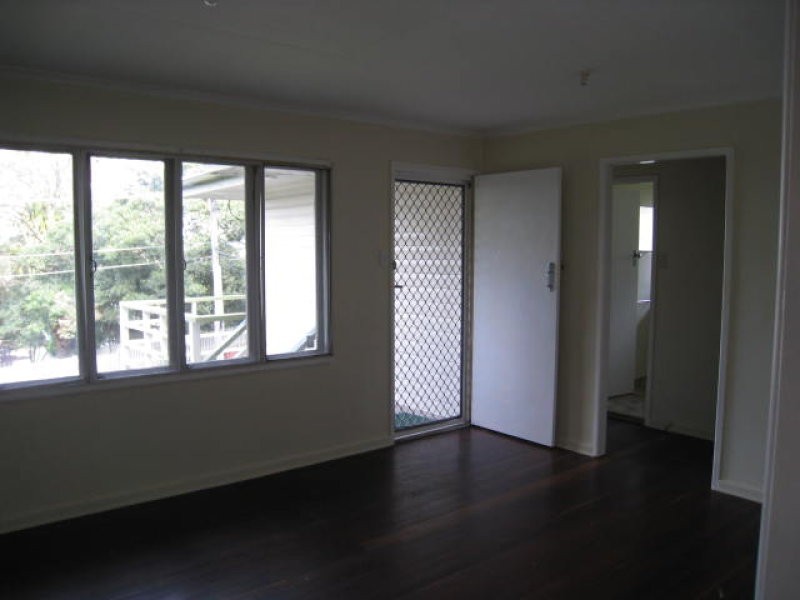 16 Henty Street, Woodridge QLD 4114