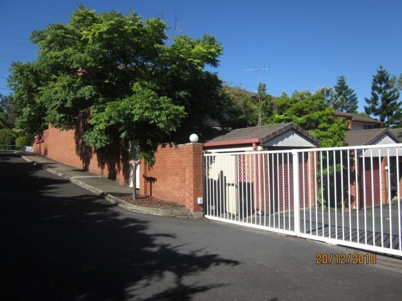 2/132 Smith Road, Woodridge QLD 4114