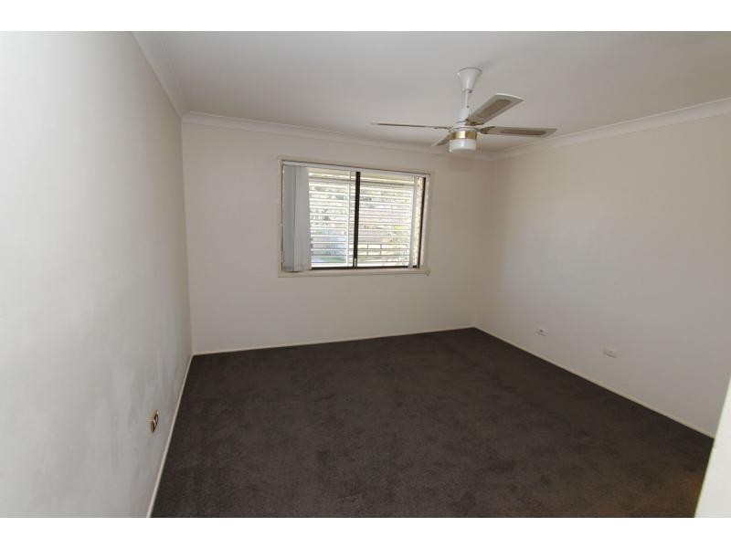 35 Caloola Street, Springwood QLD 4127