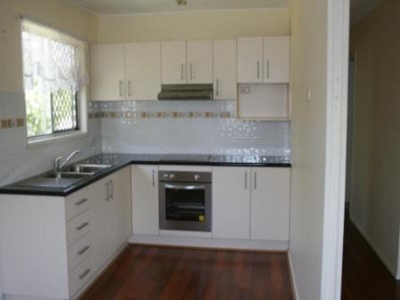 147 Jacaranda Avenue, Kingston QLD 4114