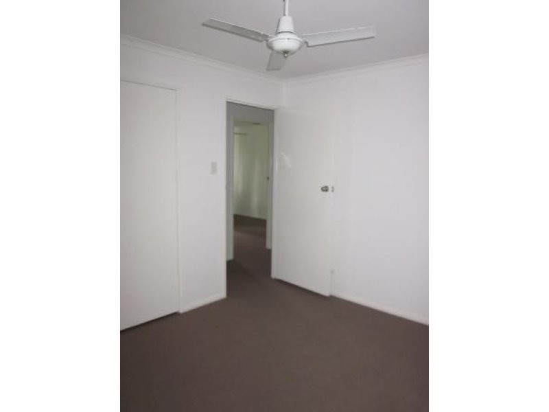 2 Bangalla Drive, Springwood QLD 4127