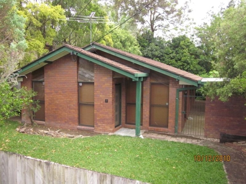 8 Juanita Grove, Springwood QLD 4127