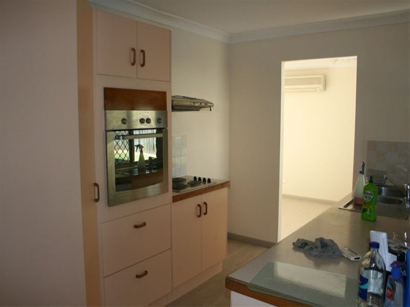 26 Hanlon Street, Tanah Merah QLD 4128