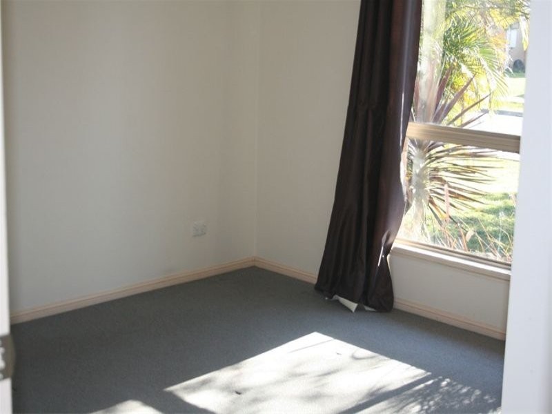 26 Hanlon Street, Tanah Merah QLD 4128