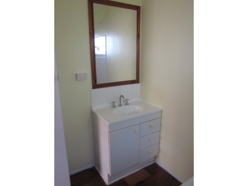 9 Gwinear Street, Kingston QLD 4114