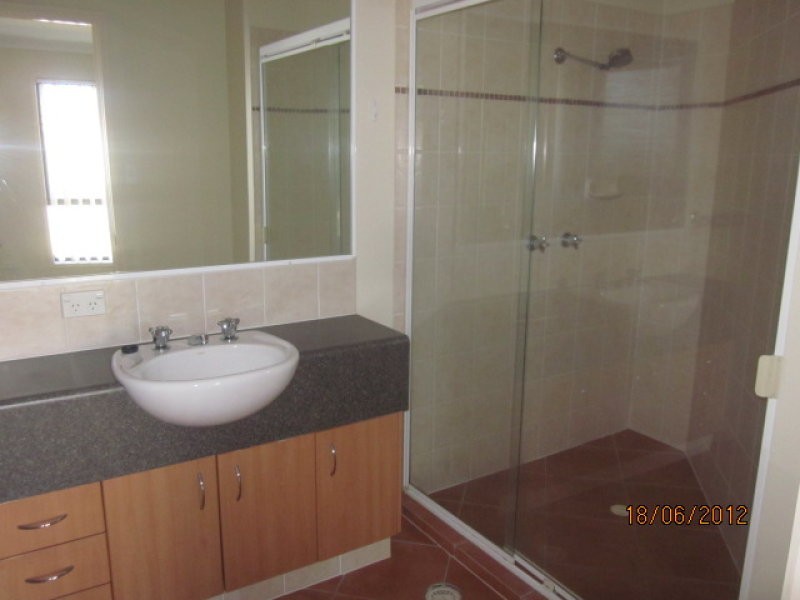 20 Stockwellia Street, Meadowbrook QLD 4131