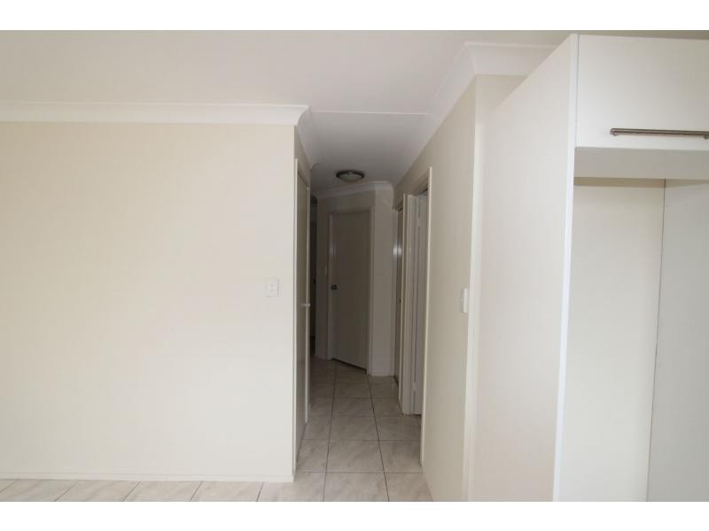 10 Fairdale Street, Woodridge QLD 4114
