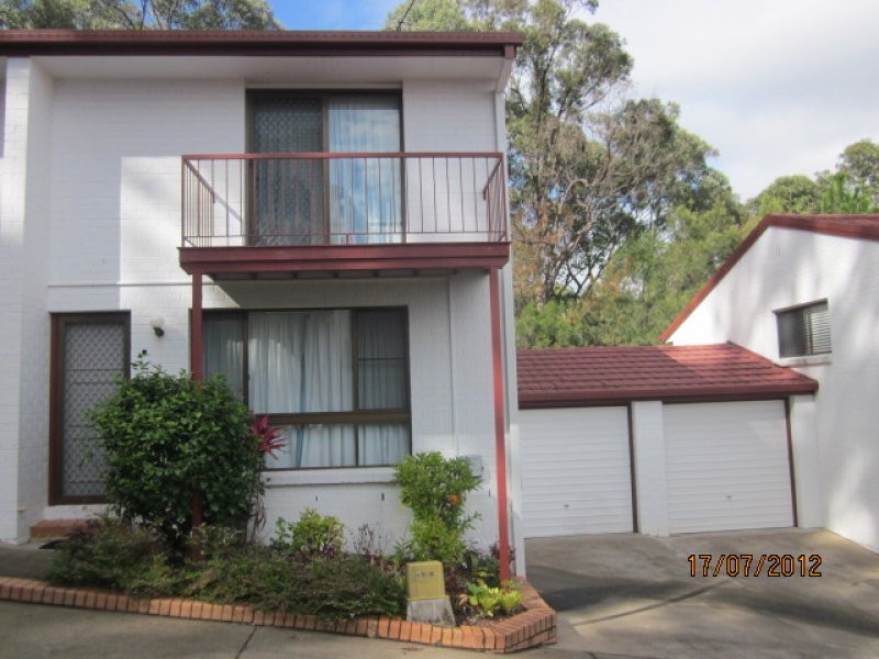 8/155 John Paul Drive, Springwood QLD 4127