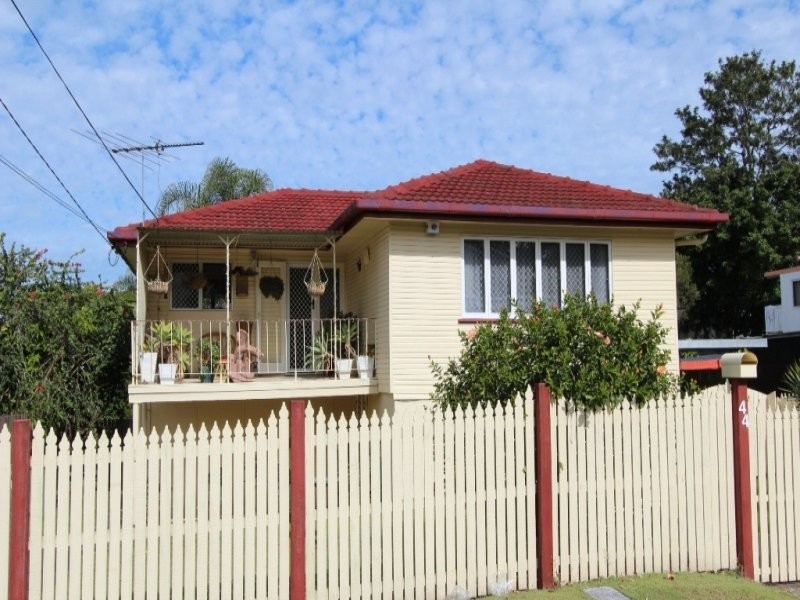 44 Camelia Avenue, Logan Central QLD 4114
