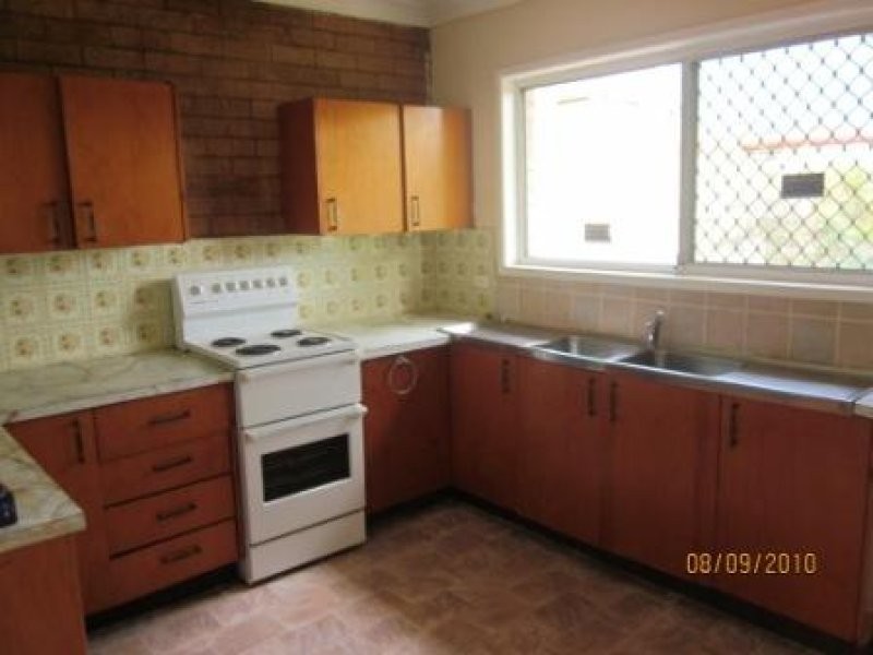 Unit 2/50 Defiance Road, Woodridge QLD 4114
