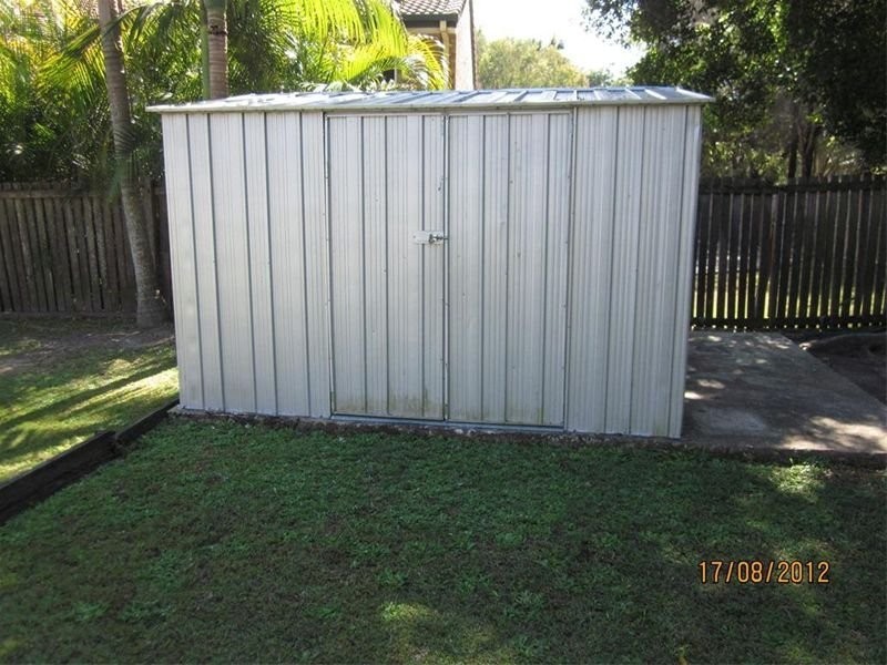 9 Willow Street, Woodridge QLD 4114