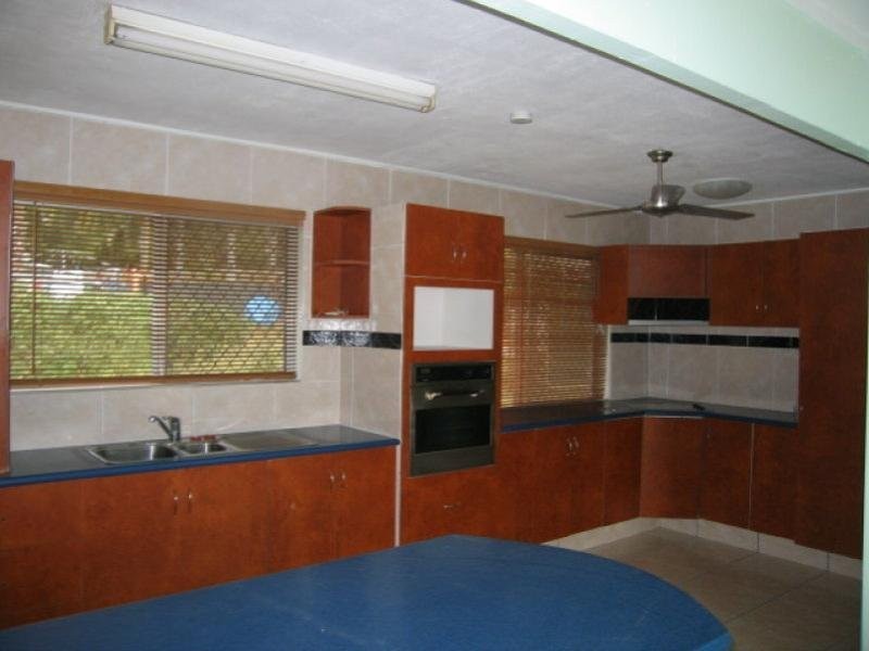 1 Borman Street, Slacks Creek QLD 4127