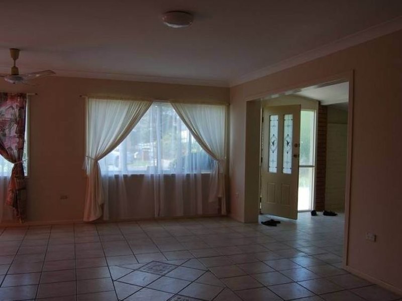 30 Edith Street, Kingston QLD 4114