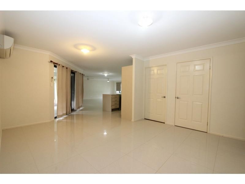 3 Linda Street, Logan Central QLD 4114