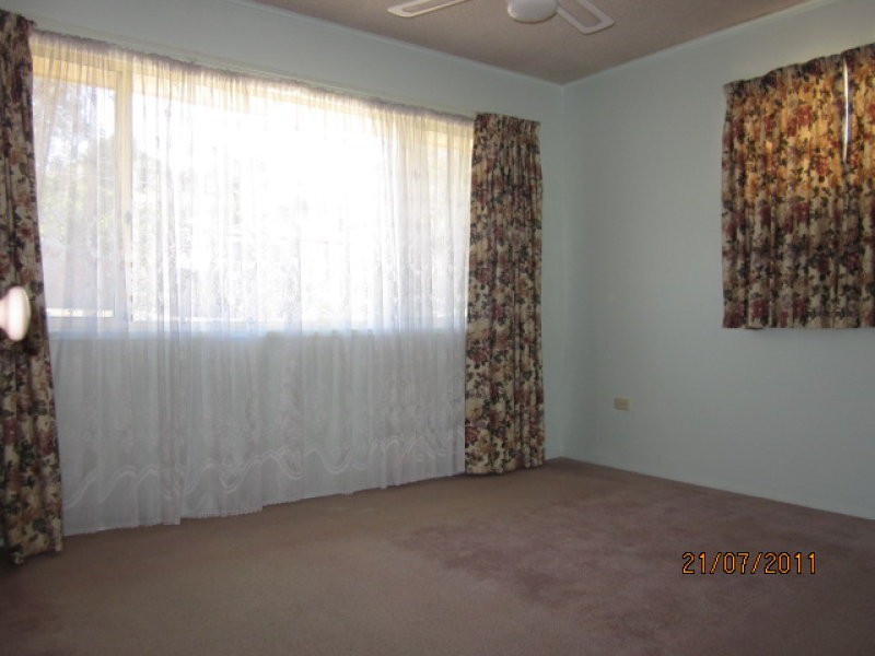 12 Bradley Street, Springwood QLD 4127