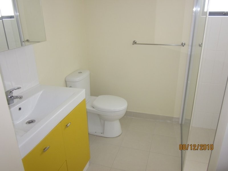 8/25 Blackwood Road, Logan Central QLD 4114