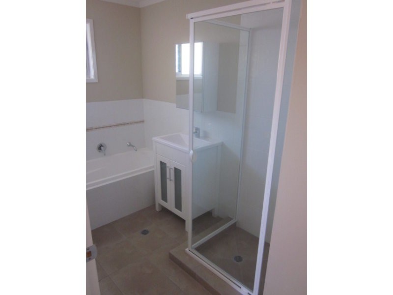 12 Beatty Street, Loganlea QLD 4131