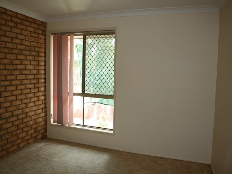 2/38 Charles Avenue, Logan Central QLD 4114