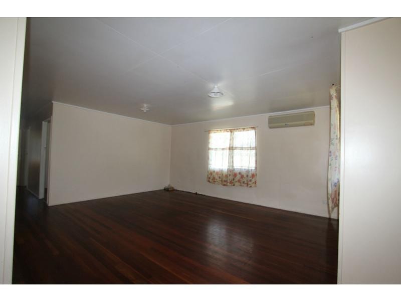 13 Mildred Street, Slacks Creek QLD 4127