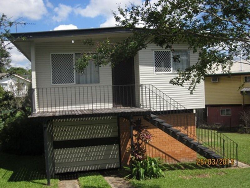 12 Mactay Street, Woodridge QLD 4114
