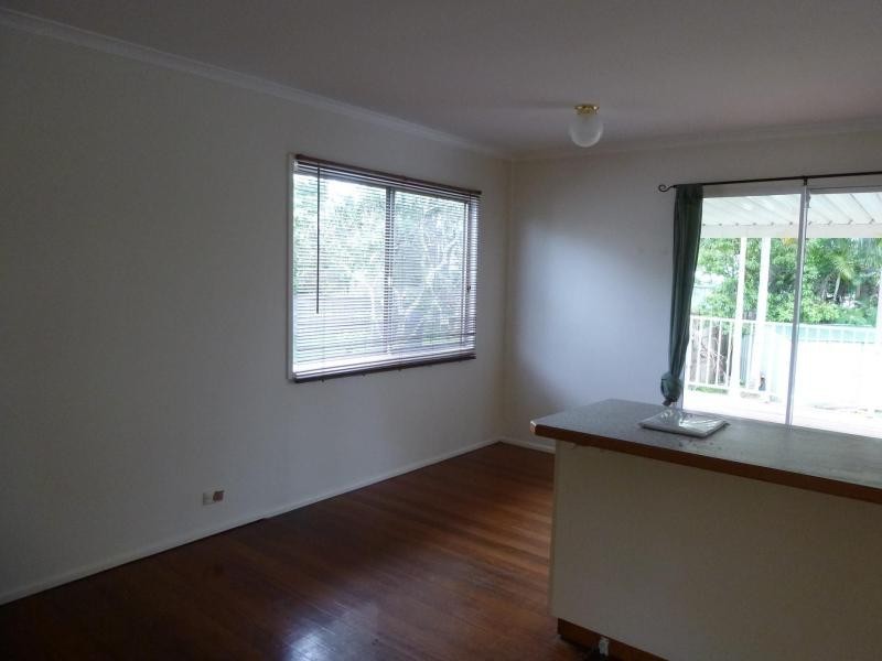 12 Gwinear Street, Kingston QLD 4114