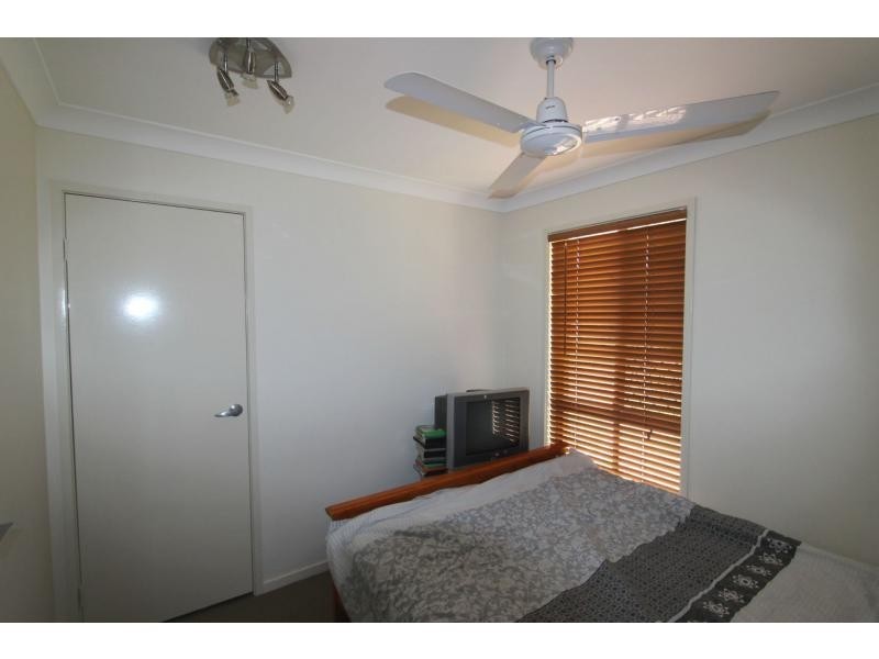 26 Regency Drive, Regents Park QLD 4118