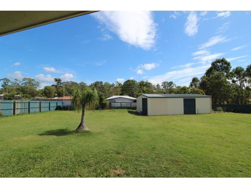 26 Regency Drive, Regents Park QLD 4118