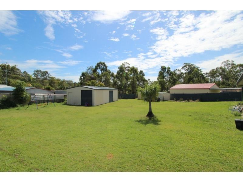 26 Regency Drive, Regents Park QLD 4118
