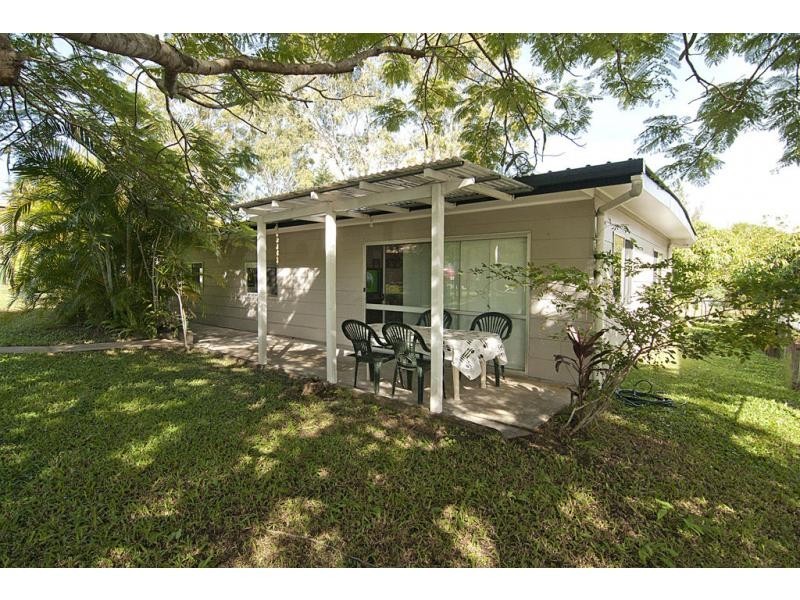 18 Hinchinbrook Avenue, Bethania QLD 4205