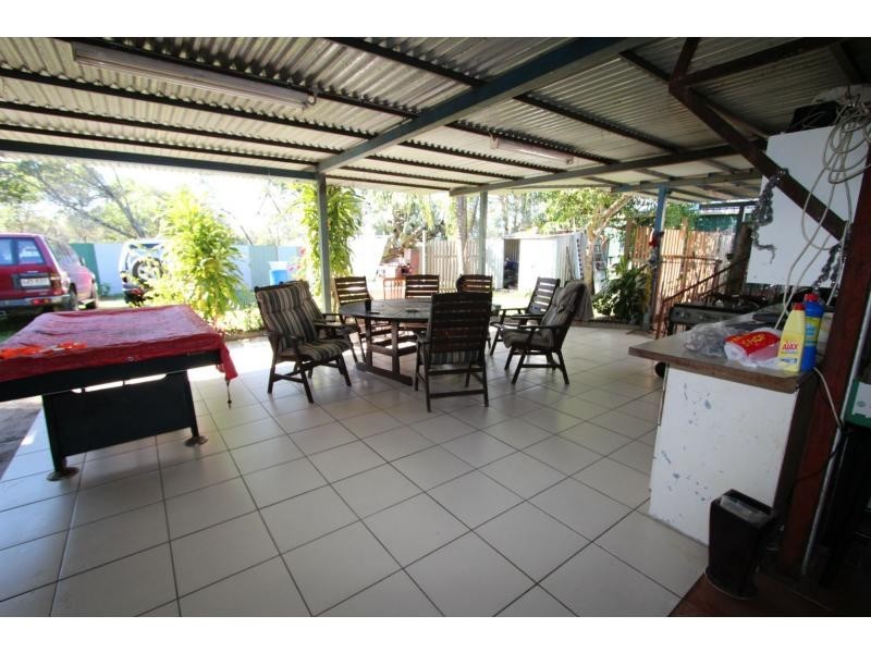 77 Wagensveldt Street, Slacks Creek QLD 4127