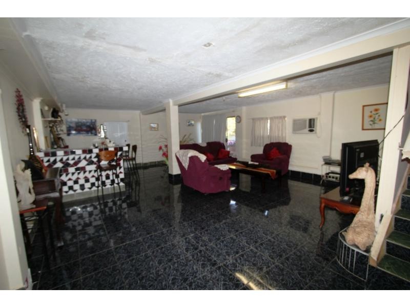 77 Wagensveldt Street, Slacks Creek QLD 4127