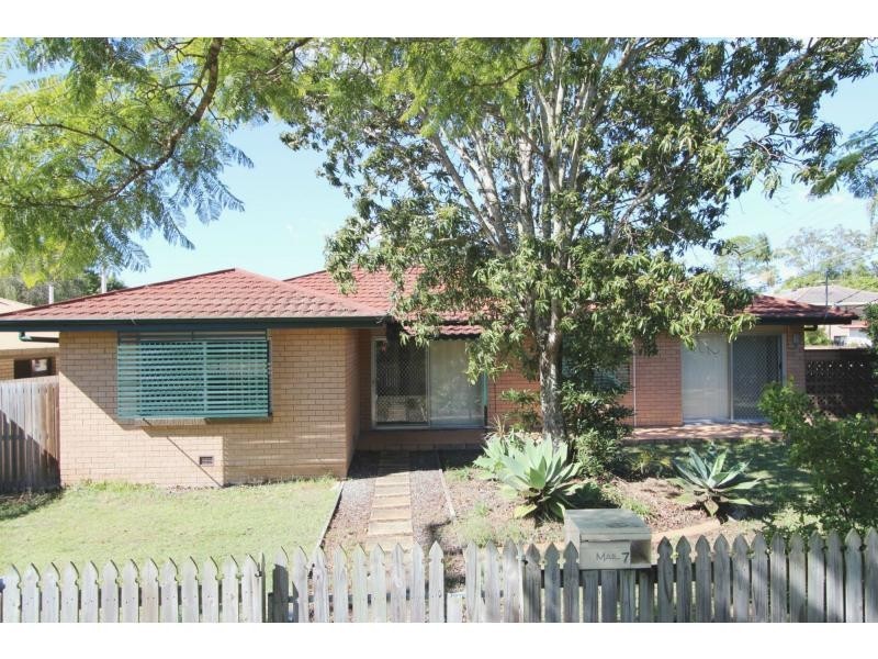 7 Lake Road, Slacks Creek QLD 4127