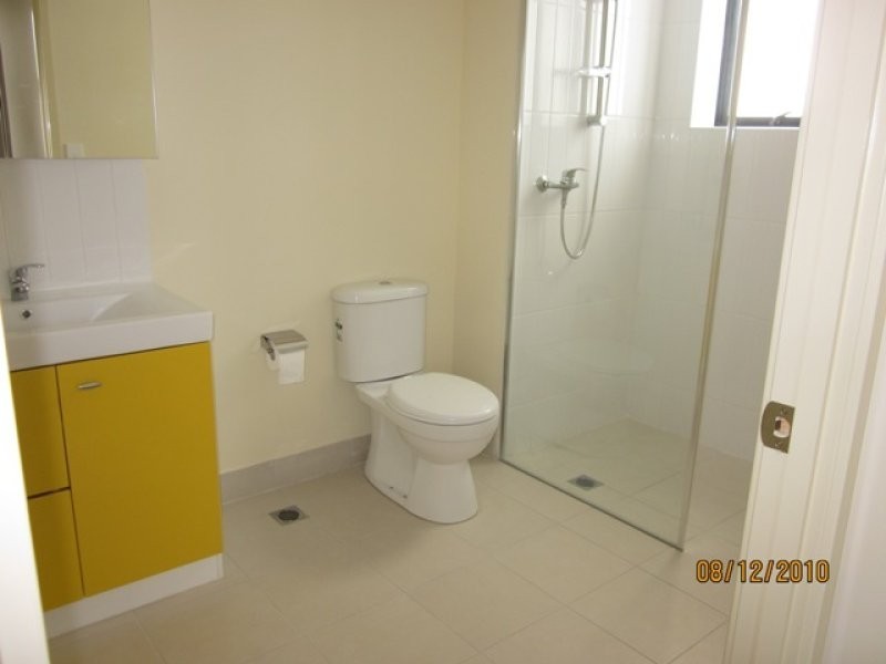 8/25 Blackwood Road, Logan Central QLD 4114