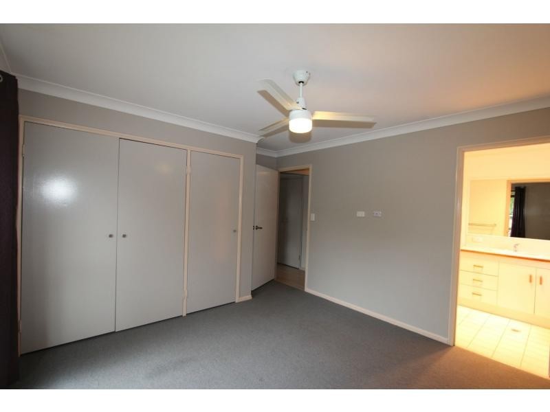 26 Hanlon Street, Tanah Merah QLD 4128