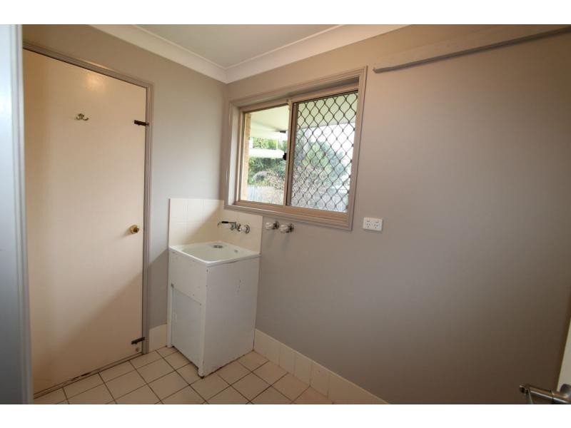 26 Hanlon Street, Tanah Merah QLD 4128