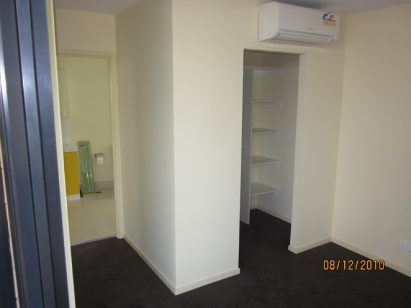 8/25 Blackwood Road, Logan Central QLD 4114