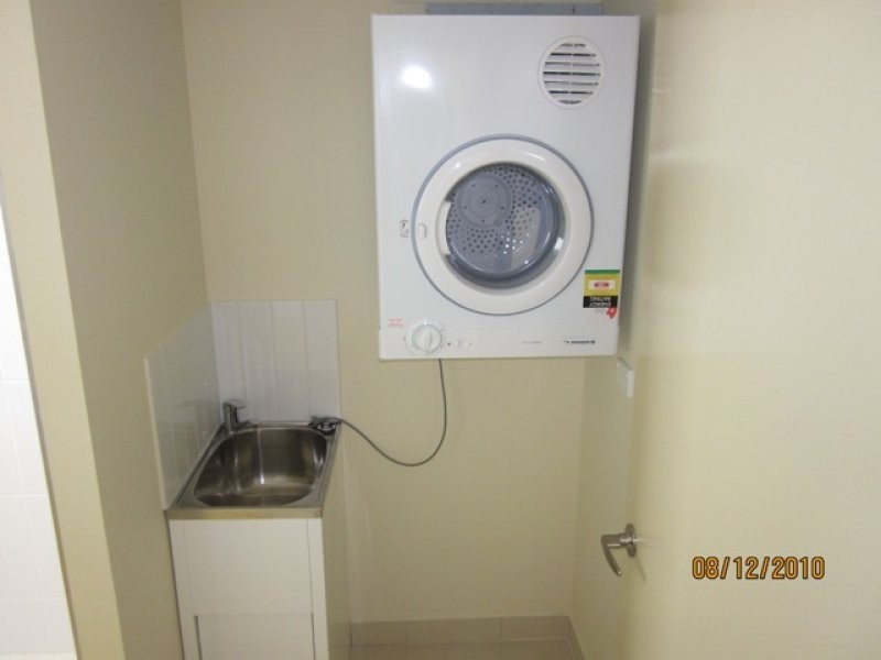 8/25 Blackwood Road, Logan Central QLD 4114