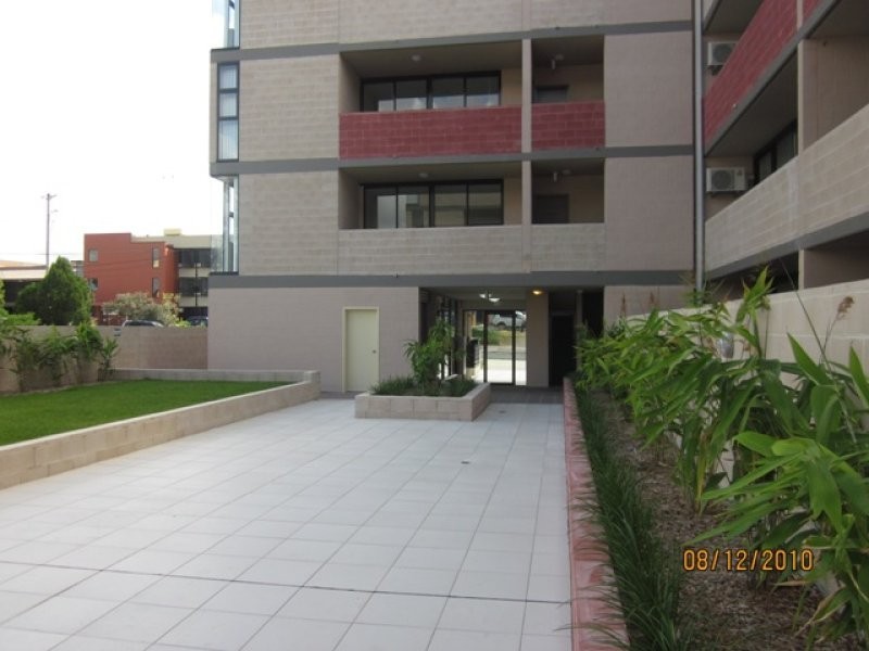 8/25 Blackwood Road, Logan Central QLD 4114