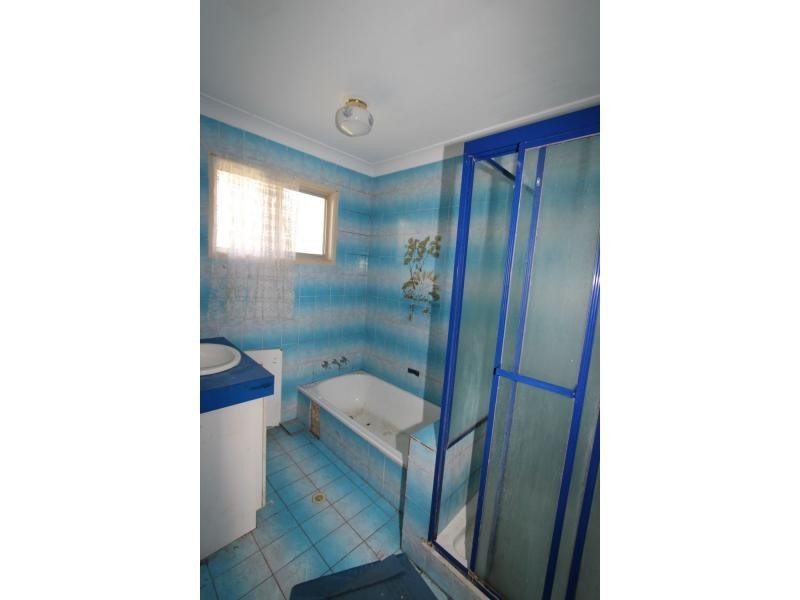 6 Rhodes Street, Loganlea QLD 4131