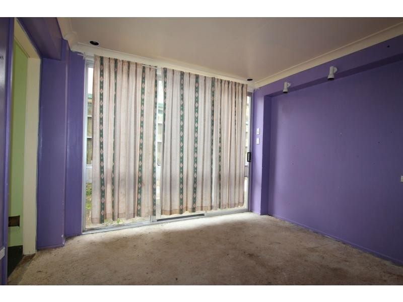 6 Rhodes Street, Loganlea QLD 4131