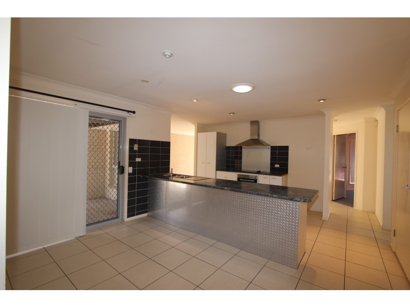 14 Sandra Ann Drive, Edens Landing QLD 4207