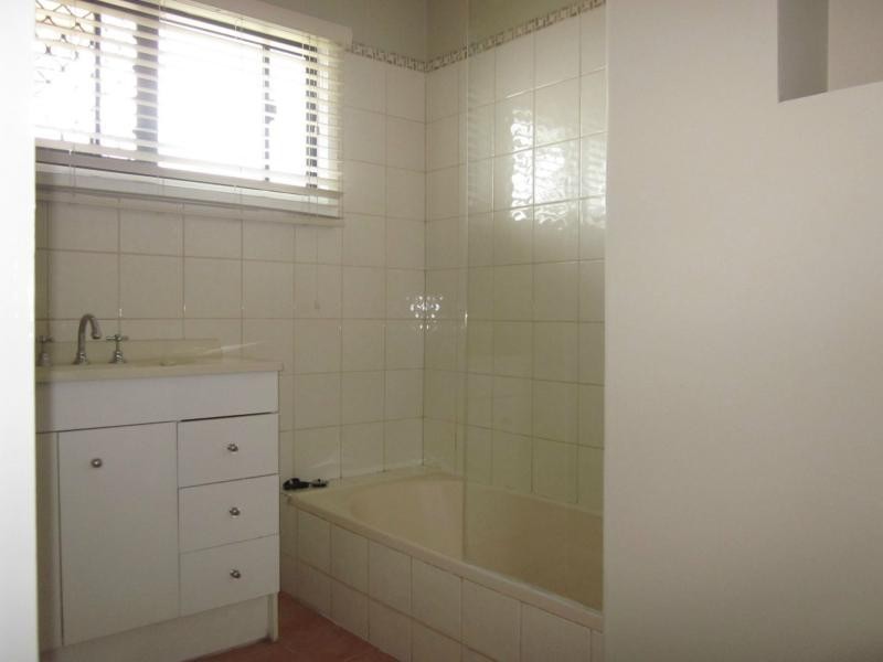 68 Cormie Street, Logan Central QLD 4114