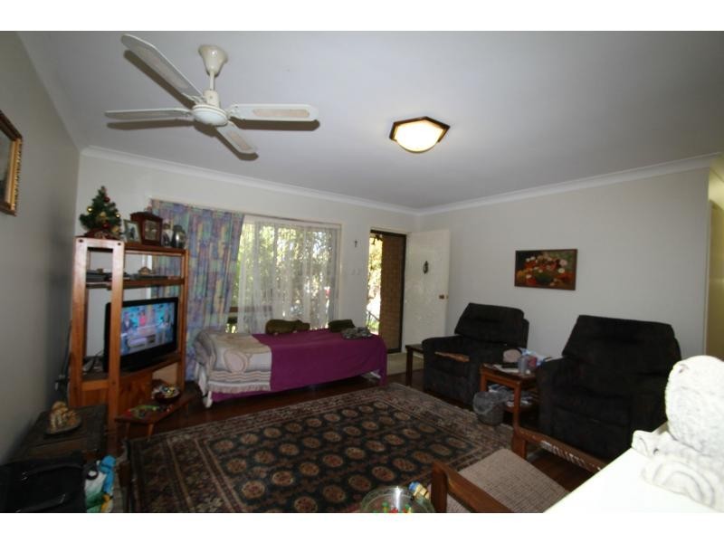 32 MacArthur Crescent, Slacks Creek QLD 4127
