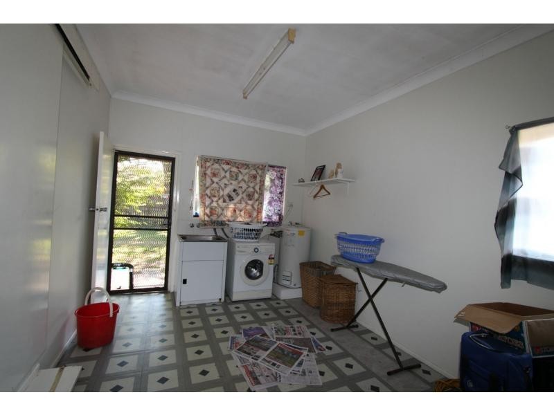 32 MacArthur Crescent, Slacks Creek QLD 4127