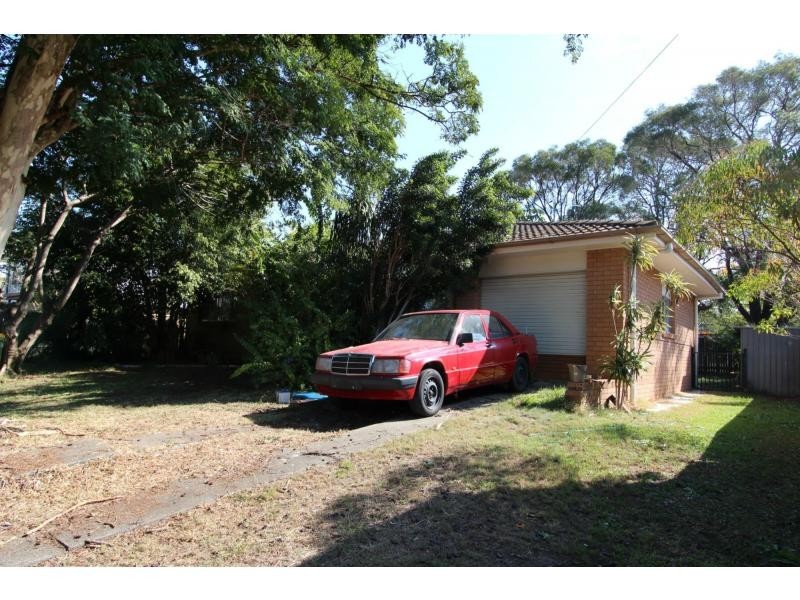 32 MacArthur Crescent, Slacks Creek QLD 4127