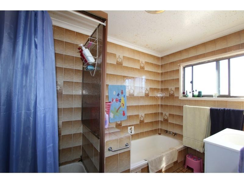 1 Dale Street, Kingston QLD 4114