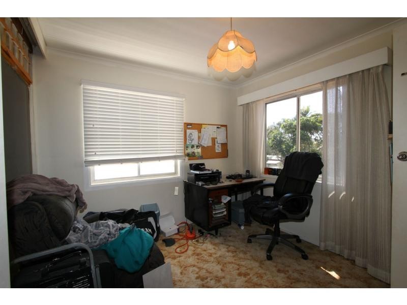 1 Dale Street, Kingston QLD 4114