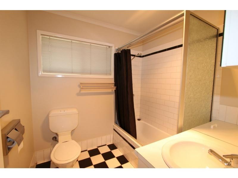 16 Cameo Street, Loganlea QLD 4131