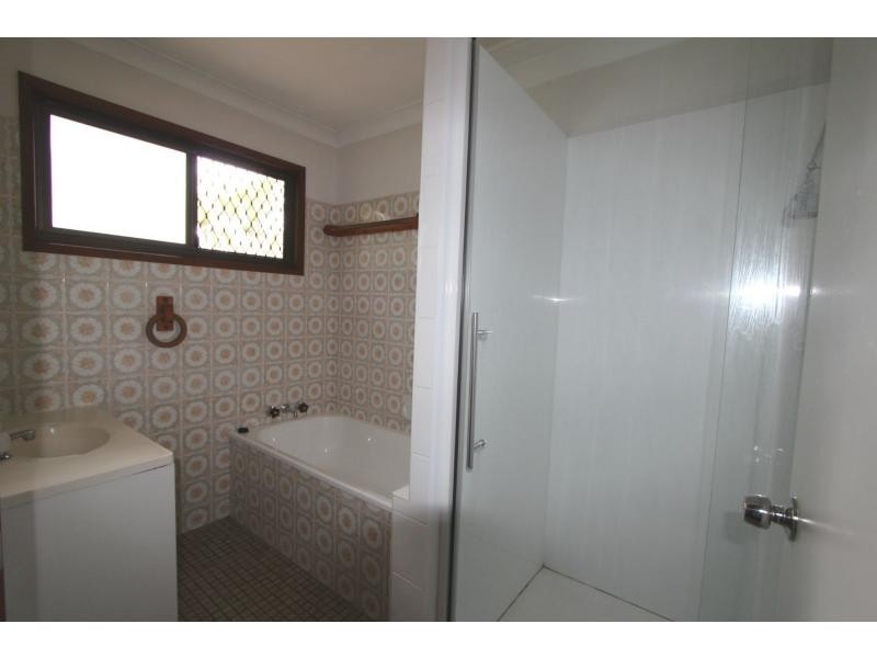 34 Nerine Street, Kingston QLD 4114