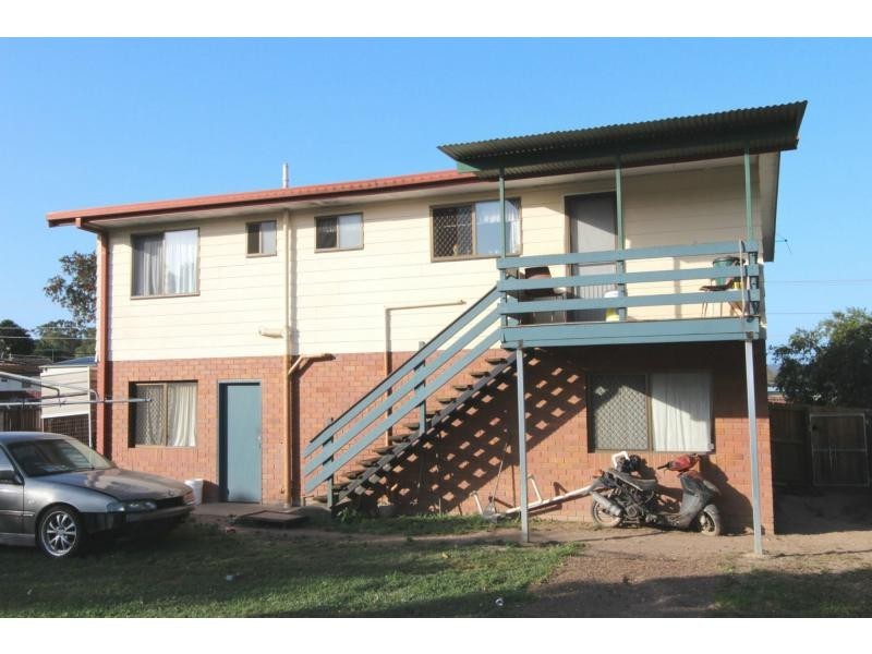 32 Brownvale Street, Logan Central QLD 4114